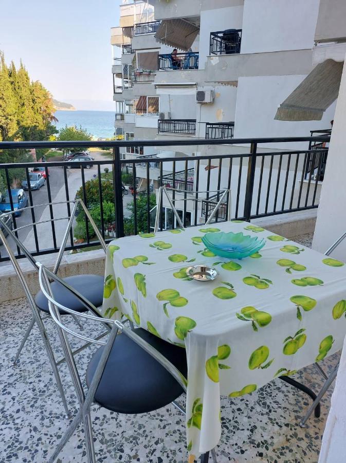 Luminosa Seaview Apartment Nea Iraklitsa Exterior photo